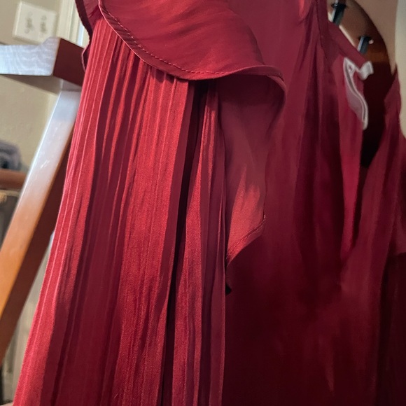 Dolan ruby red blouse - Picture 7 of 7